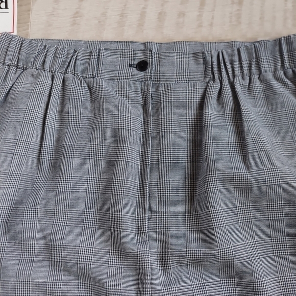 NWT REBE Pencil Skirt - Picture 6 of 10